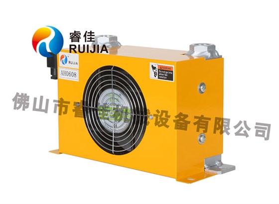 農(nóng)業(yè)機(jī)械油冷卻器AH0608 農(nóng)業(yè)機(jī)械油冷卻器AH0608