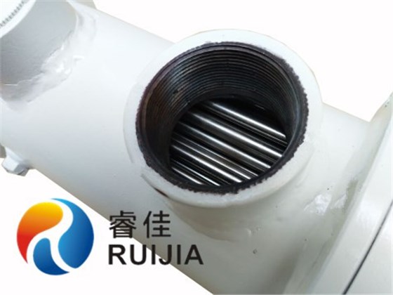 管殼式冷卻器BS-507U2T內(nèi)部