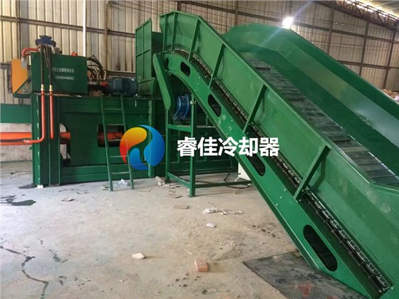 睿佳液壓風(fēng)冷散熱器用于液壓打包機(jī) 睿佳液壓風(fēng)冷散熱器用于液壓打包機(jī)