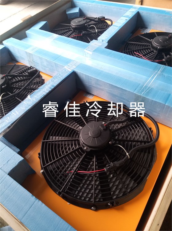 風冷式油冷卻器發(fā)貨 風冷式油冷卻器發(fā)貨