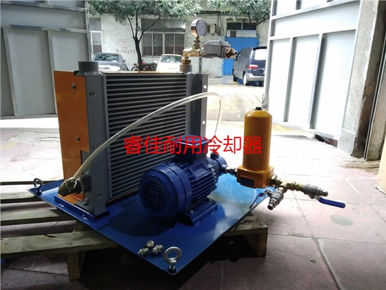 RJ-406獨立循環(huán)油泵風冷卻器.jpg