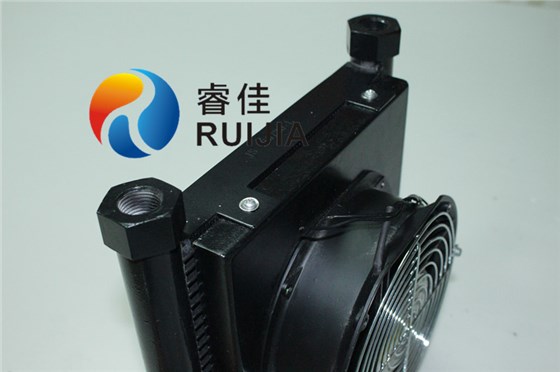液壓油散熱器AJ0510A.jpg 液壓油散熱器AJ0510A.jpg