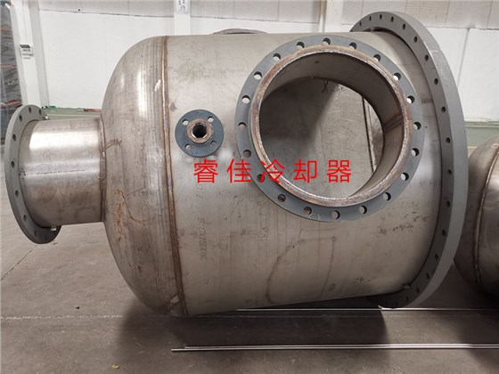 水冷式冷凝器.jpg 水冷式冷凝器.jpg