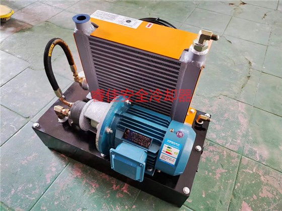 自循環(huán)油冷卻器.jpg 自循環(huán)油冷卻器.jpg