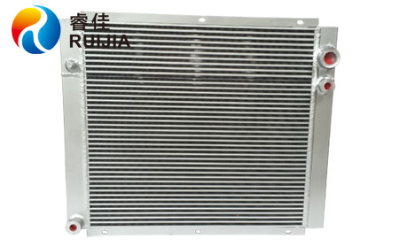 螺桿機(jī)風(fēng)冷卻器 螺桿機(jī)風(fēng)冷卻器