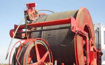 連續(xù)油管作業(yè)機 連續(xù)油管作業(yè)機