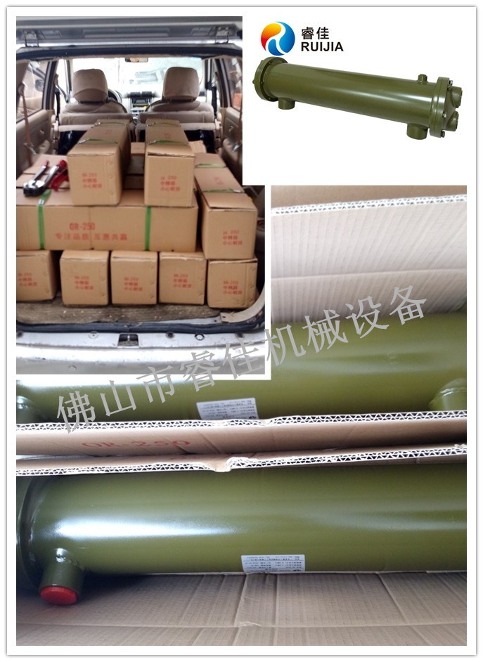 列管式冷卻器打包發(fā)貨 列管式冷卻器打包發(fā)貨