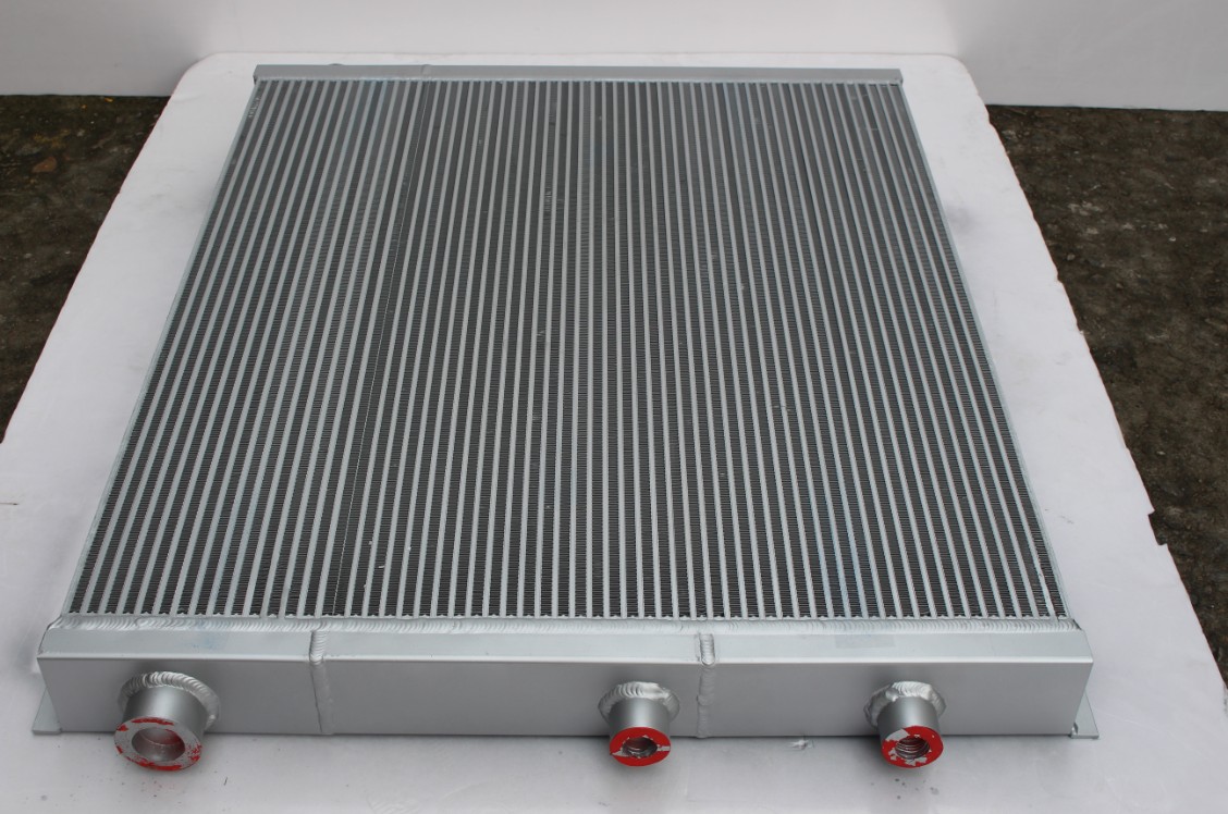 【廣州】非標(biāo)定做空壓機(jī)冷卻器