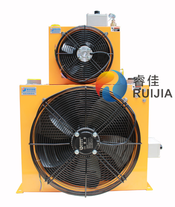 客戶咨詢：<font color='red'>風(fēng)扇冷卻器</font>你們有嗎？