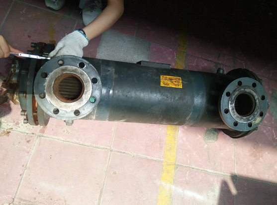 9寸水冷式散熱器維修換芯 9寸水冷式散熱器維修換芯