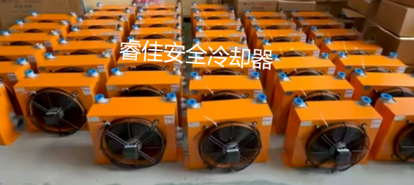 風冷換熱器打包發(fā)貨