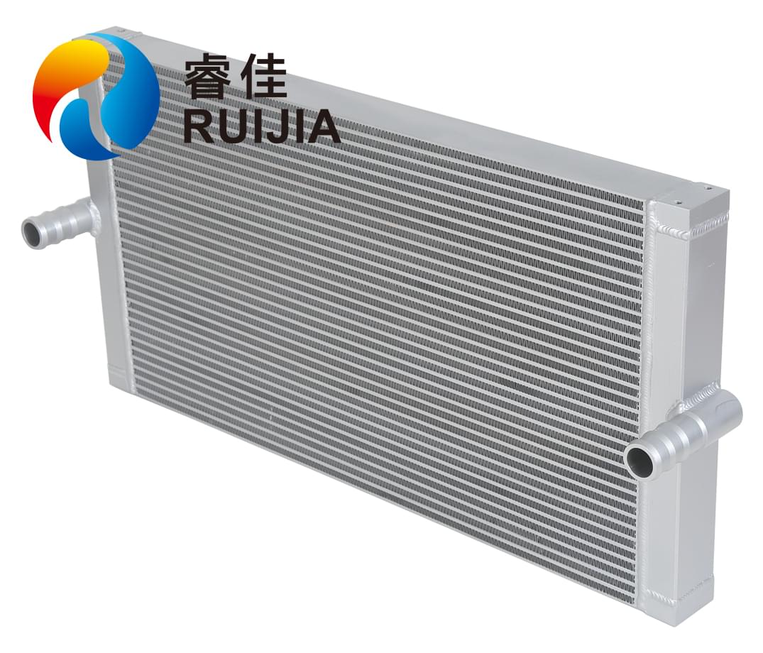 【千里迢迢】睿佳推土機(jī)散熱器走進(jìn)東北吉林