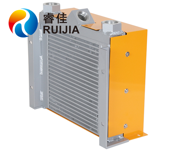 睿佳<font color='red'>液壓站冷卻器</font>突破性創(chuàng)新設(shè)計(jì)