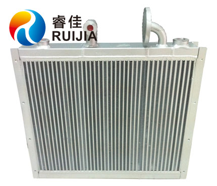 <font color='red'>壓縮機(jī)油冷卻器</font>的訂購 要選靠譜的廠家