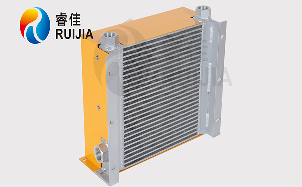 【佛山】同城客戶上門采購——水切割機風冷卻器