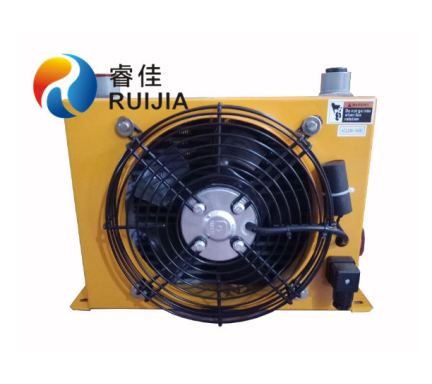 【山東】<font color='red'>風冷式液壓油冷卻器</font>RJ-255發(fā)貨