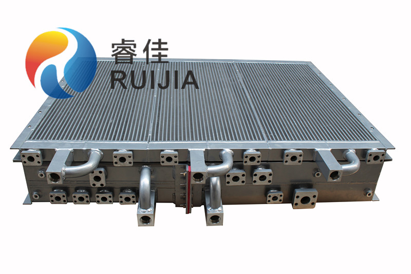 非標(biāo)定制三合一鋁制<font color='red'>板翅式散熱器</font>