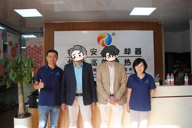 外國客人到訪睿佳安全冷卻器